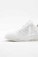 AXEL ARIGATO AREA LO SNEAKER  - WHITE/BEIGE