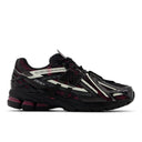 NEW BALANCE 1906 - BLACK/DRAGON BERRY
