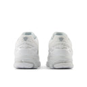 NEW BALANCE 1906 - WHITE/SILVER METALLIC