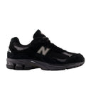 NEW BALANCE 2002R GORE-TEX - BLACK/MAGNET