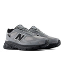 NEW BALANCE 2010 - Shadow Grey / Black